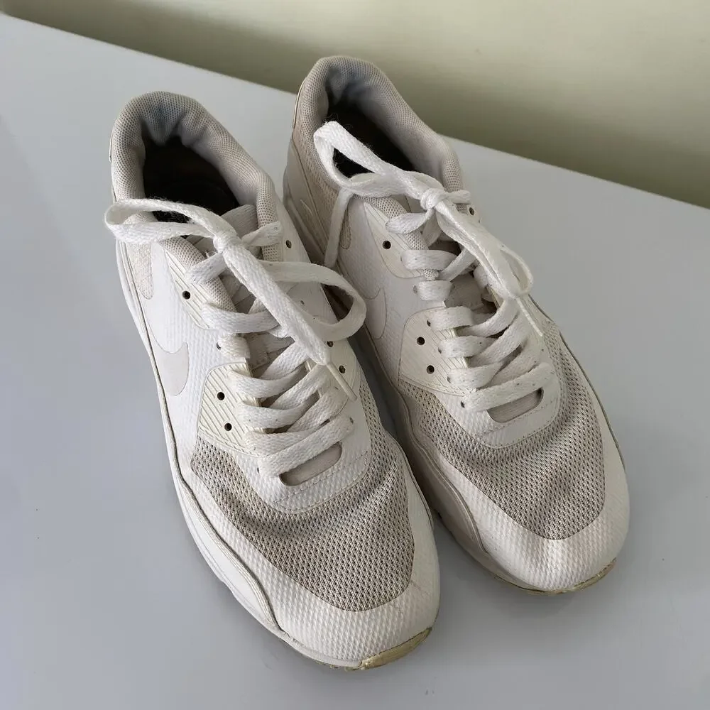 Nike Air‎ Max 90 Youth Size 7Y White